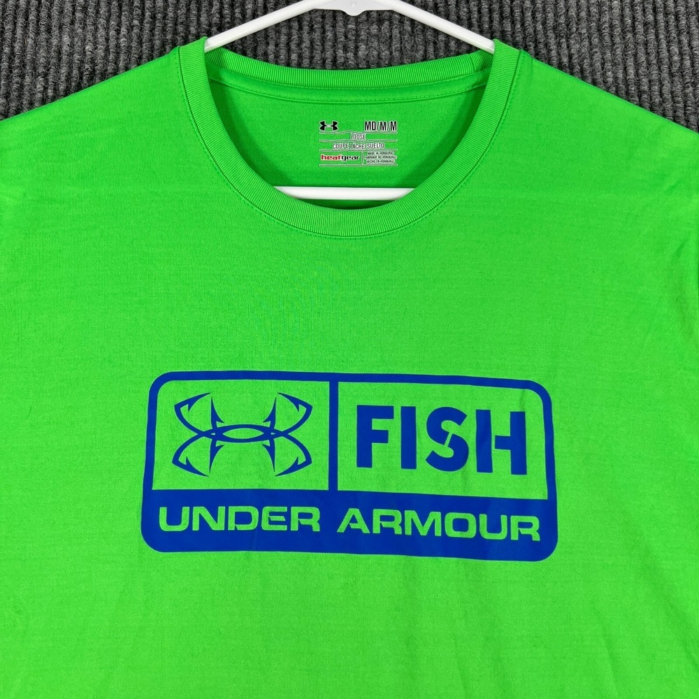 Under Armour Shirt Mens‎ Medium Green Short Sleeve Fishing Heat Gear Loose Fit